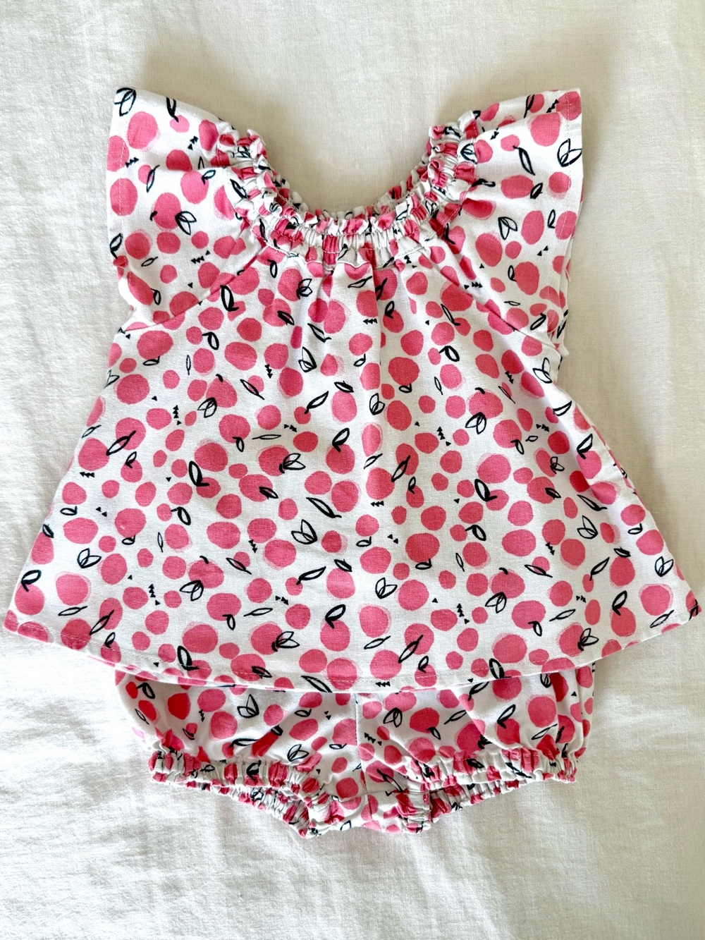 Tea Collection Toddler Girl Linen /
Cotton Fruit 2 Piece shorts set -  12-18 mo
